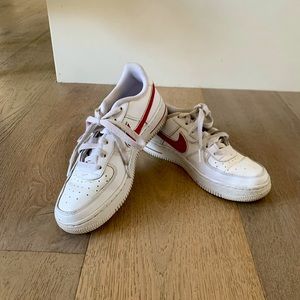 NIKE Air Force 1’s Red Swoosh